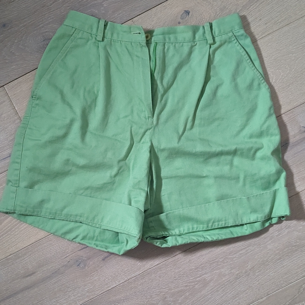 Retro High waisted shorts